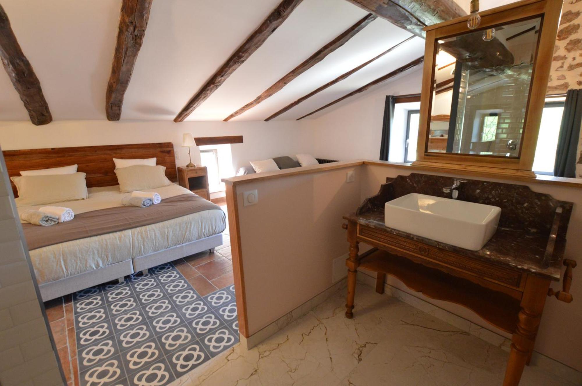 Mas Des Druilles Bed & Breakfast Generargues Exterior photo